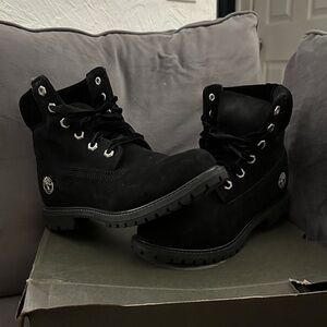 Timberland Black Nubuck Work-Style Lace-Up Boots
